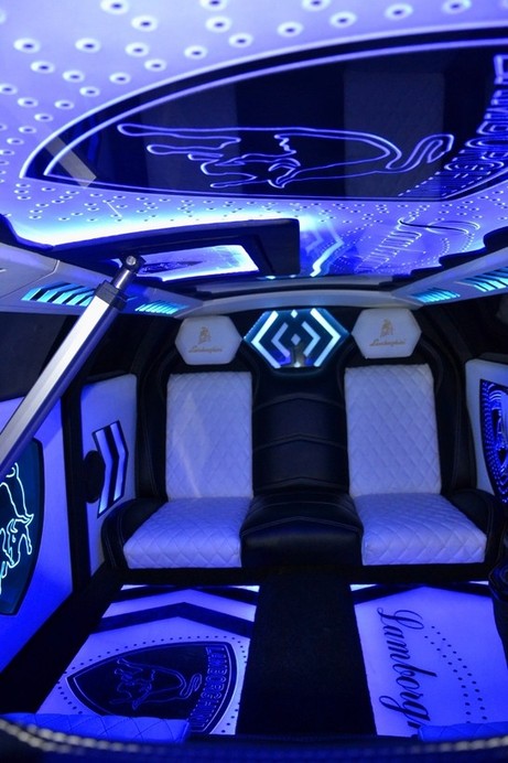 Lamborghini 