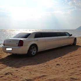 Chrysler 300C - авто на весілля у Києві - портфоліо 5