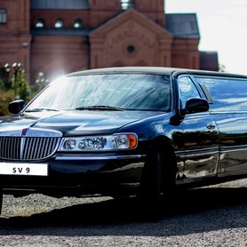 Lincoln Tawn Car - авто на весілля у Києві - портфоліо 1