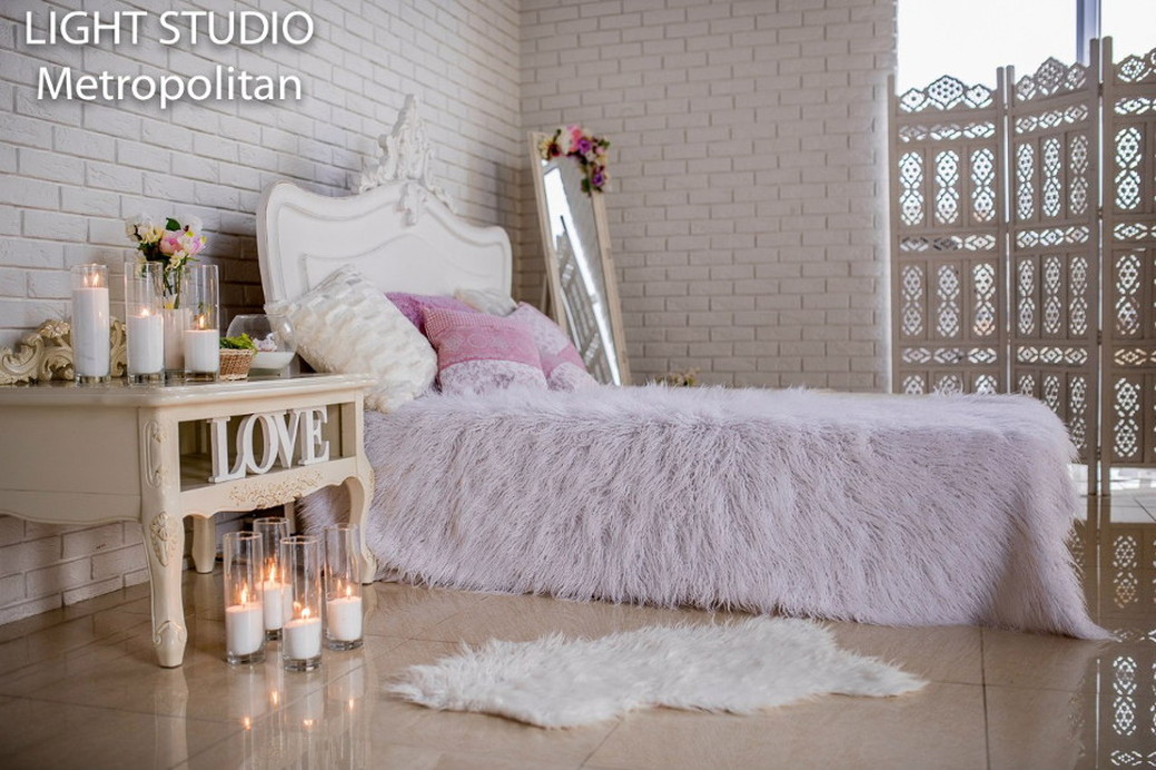 LIGHT STUDIO METROPOLITAN