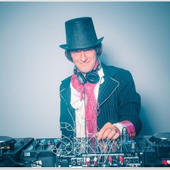 Аркадий Плужаров - музиканти, dj у Одесі - фото 2