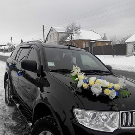 Mitsubishi Pajero Sport - авто на весілля у Сумах - портфоліо 2