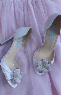 For Bride - весільна сукня, салон у Києві - фото 1
