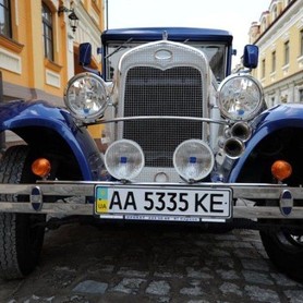 CADILLAC Al Capone - авто на весілля у Києві - портфоліо 2