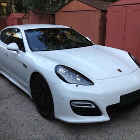 Porsche Panamera GTS - авто на весілля у Дніпрі - портфоліо 1
