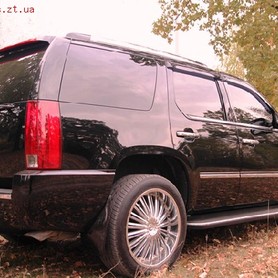 Cadillac Escalade - авто на весілля у Житомирі - портфоліо 3