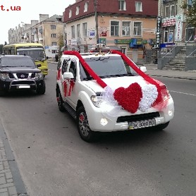 Nissan Pathfinder - авто на весілля у Житомирі - портфоліо 3