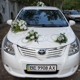 Toyota Avensis белая - авто на весілля у Миколаєві - портфоліо 4