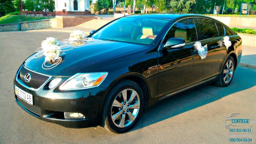 Lexus GS 300 черный 