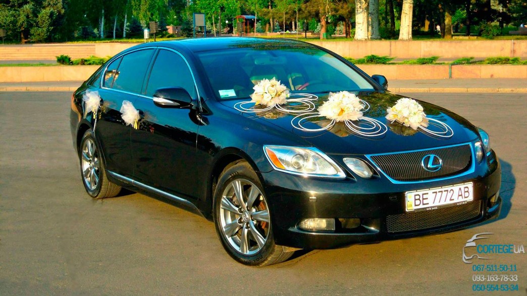 Lexus GS 300 черный 