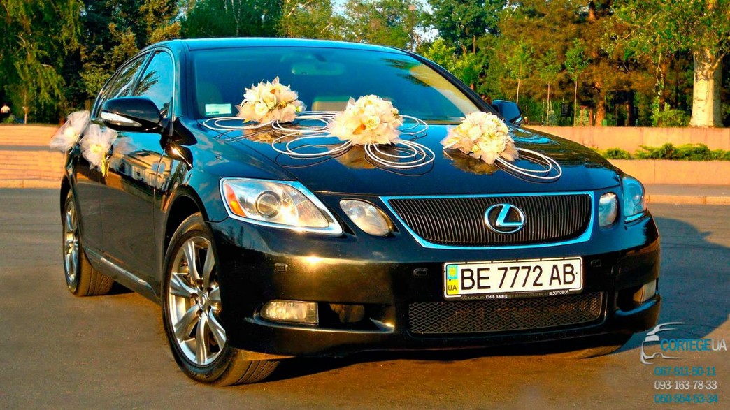 Lexus GS 300 черный 