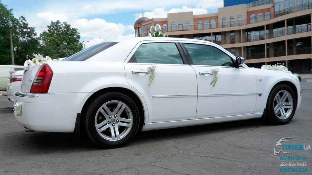  Chrysler 300C 
