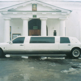 Lincoln Town Car St Tropez - авто на весілля у Полтаві - портфоліо 1