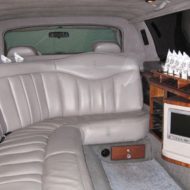 Lincoln Town Car St Tropez - авто на весілля у Полтаві - портфоліо 5