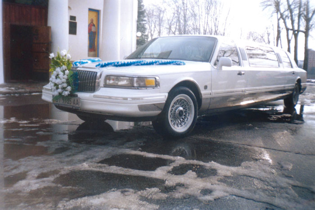 Lincoln Town Car St Tropez 