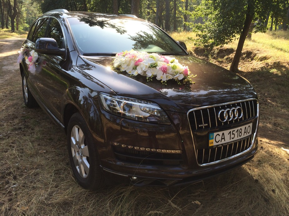 AUDI Q7 