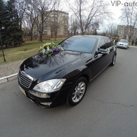 Mercedes S-klasse - авто на весілля у Кривому Розі - портфоліо 3