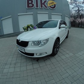 Skoda Superb - авто на весілля у Кривому Розі - портфоліо 2