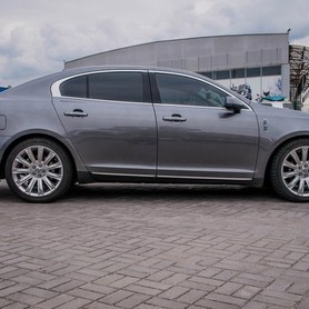 Lincoln MKS - авто на весілля у Запоріжжі - портфоліо 5
