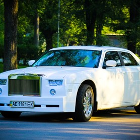 Chrysler Phantom - авто на весілля у Запоріжжі - портфоліо 1