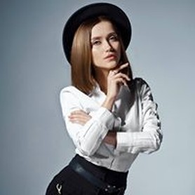 Жанна Ежелая