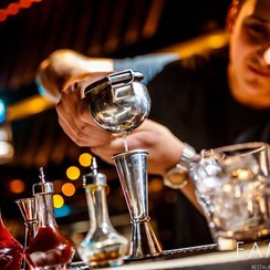 Ивент шоу бар Bar Feast - артист, шоу у Києві - фото 3