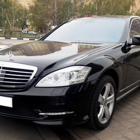 Mercedes S500 Long w221 - авто на весілля у Чернігові - портфоліо 1