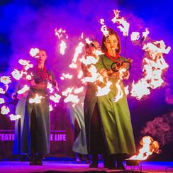 Театр огня "Fire Life" - артист, шоу у Ужгороді - фото 1
