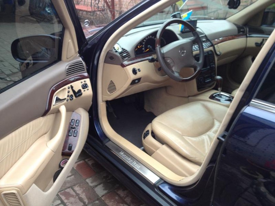  Mersedes S500 