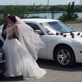 Chrysler 300C - авто на весілля у Херсоні - портфоліо 3