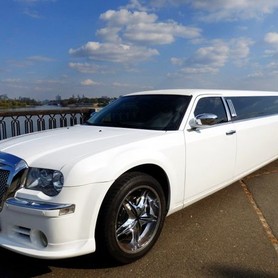 Лимузин Chrysler Bentley Style - авто на весілля у Кропивницькому - портфоліо 1