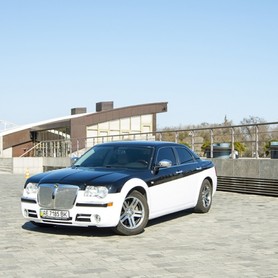 Chrysler C300 - авто на весілля у Кропивницькому - портфоліо 2