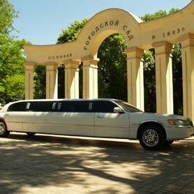 Lincoln Town Car "Krystal" - авто на весілля у Маріуполі - портфоліо 1