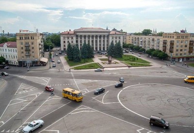 Соборная площадь - місце для фотосесій у Житомирі - портфоліо 6