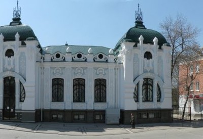 Дом Барского (Краеведческий музей) - місце для фотосесій у Кропивницькому - портфоліо 6