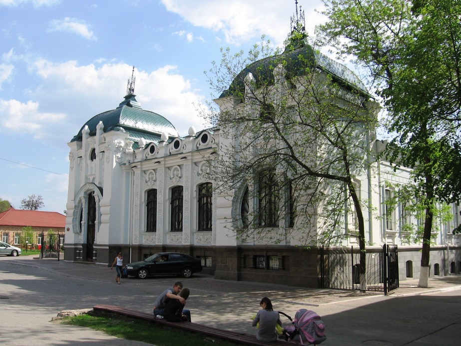  Дом Барского (Краеведческий музей)