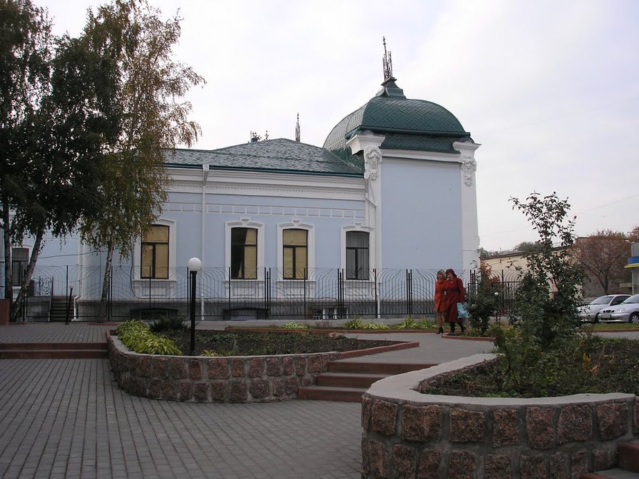  Дом Барского (Краеведческий музей)