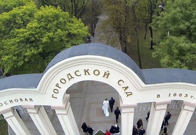 Городской сад - місце для фотосесій у Маріуполі - портфоліо 6