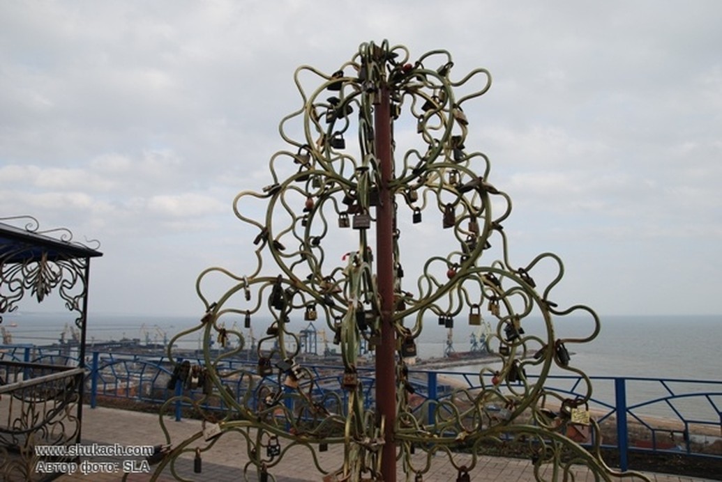 Поселок Моряков (обрыв)
