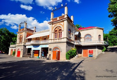 Яхт-клуб - фото 1
