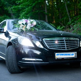 Mercedes E250 - авто на весілля у Вінниці - портфоліо 1