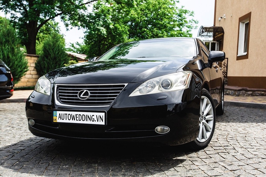 Lexus EX350 